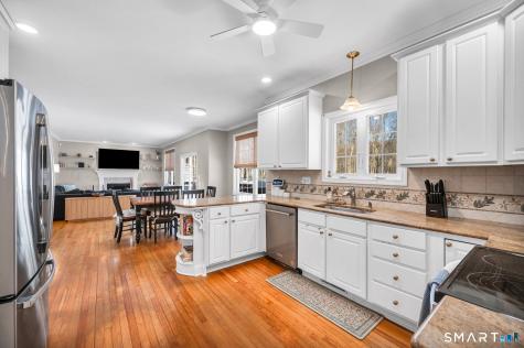 14 Briar Road Bethany CT 06524