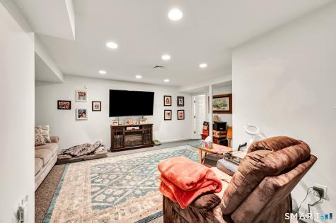 14 Briar Road Bethany CT 06524