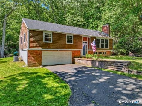 221 Duck Hole Road Madison CT 06443