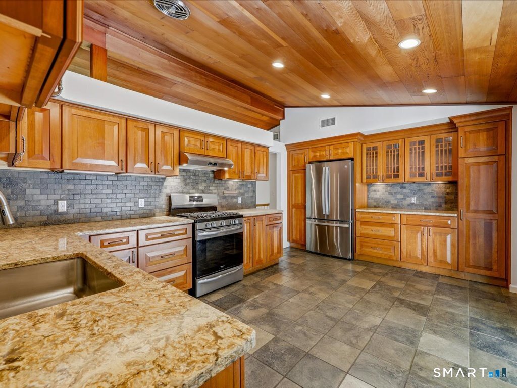 221 Duck Hole Road Madison CT 06443
