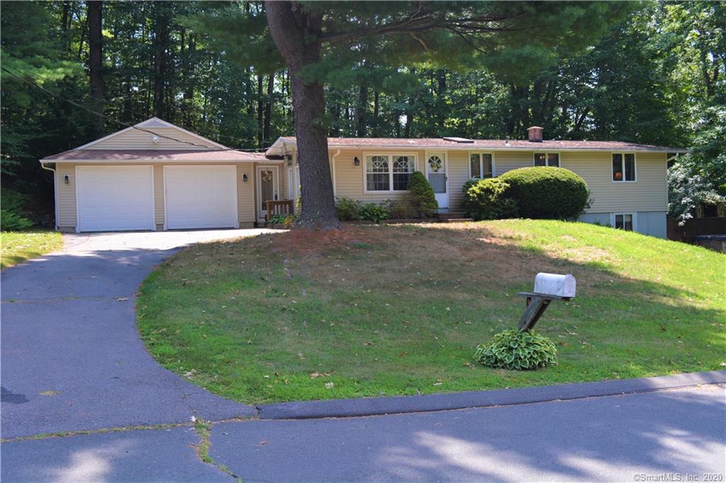 17 Grant Drive Avon CT 06001