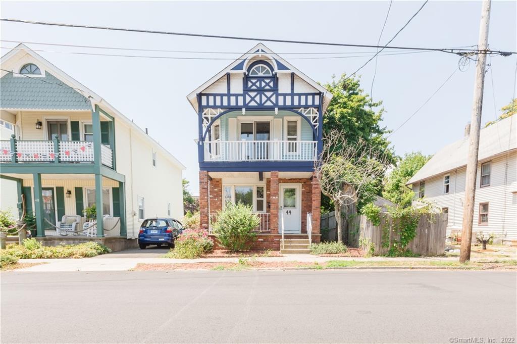 44 Peck Avenue West Haven CT 06516