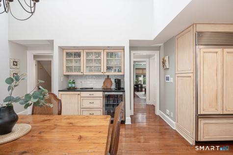 64 Huckleberry Hollow Stamford CT 06903