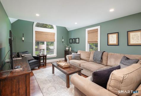 64 Huckleberry Hollow Stamford CT 06903