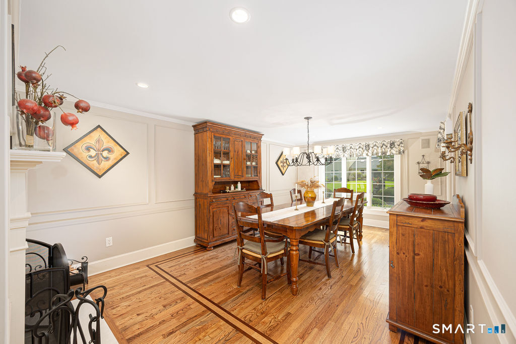 64 Huckleberry Hollow Stamford CT 06903