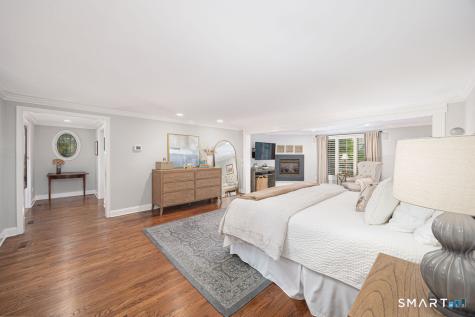 64 Huckleberry Hollow Stamford CT 06903