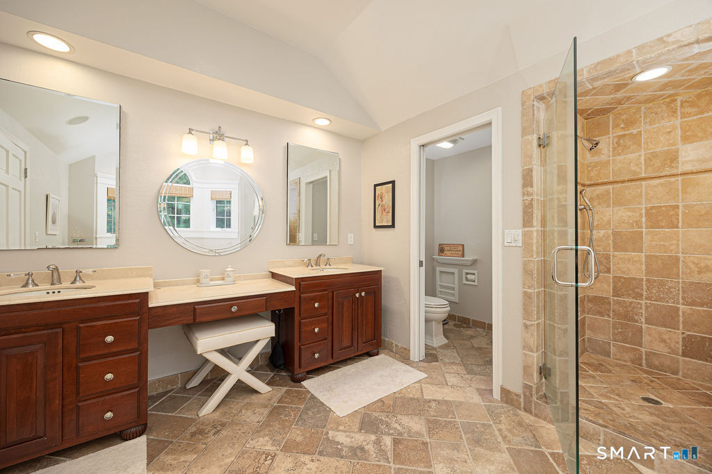 64 Huckleberry Hollow Stamford CT 06903