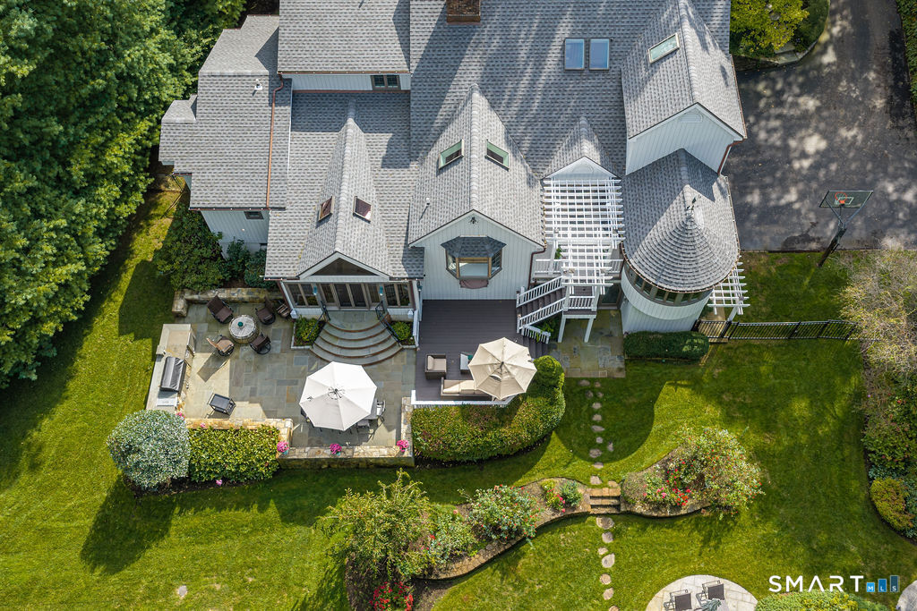 64 Huckleberry Hollow Stamford CT 06903