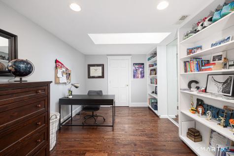 64 Huckleberry Hollow Stamford CT 06903
