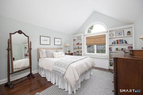 64 Huckleberry Hollow Stamford CT 06903
