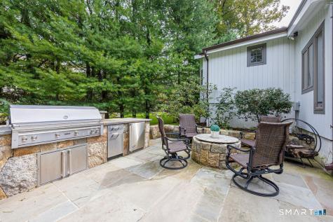 64 Huckleberry Hollow Stamford CT 06903