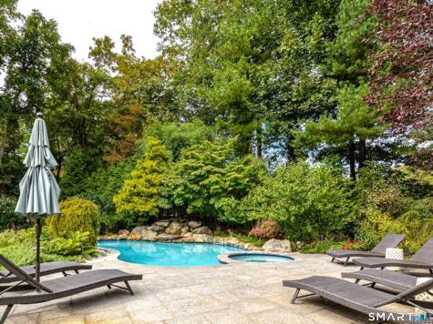 64 Huckleberry Hollow Stamford CT 06903