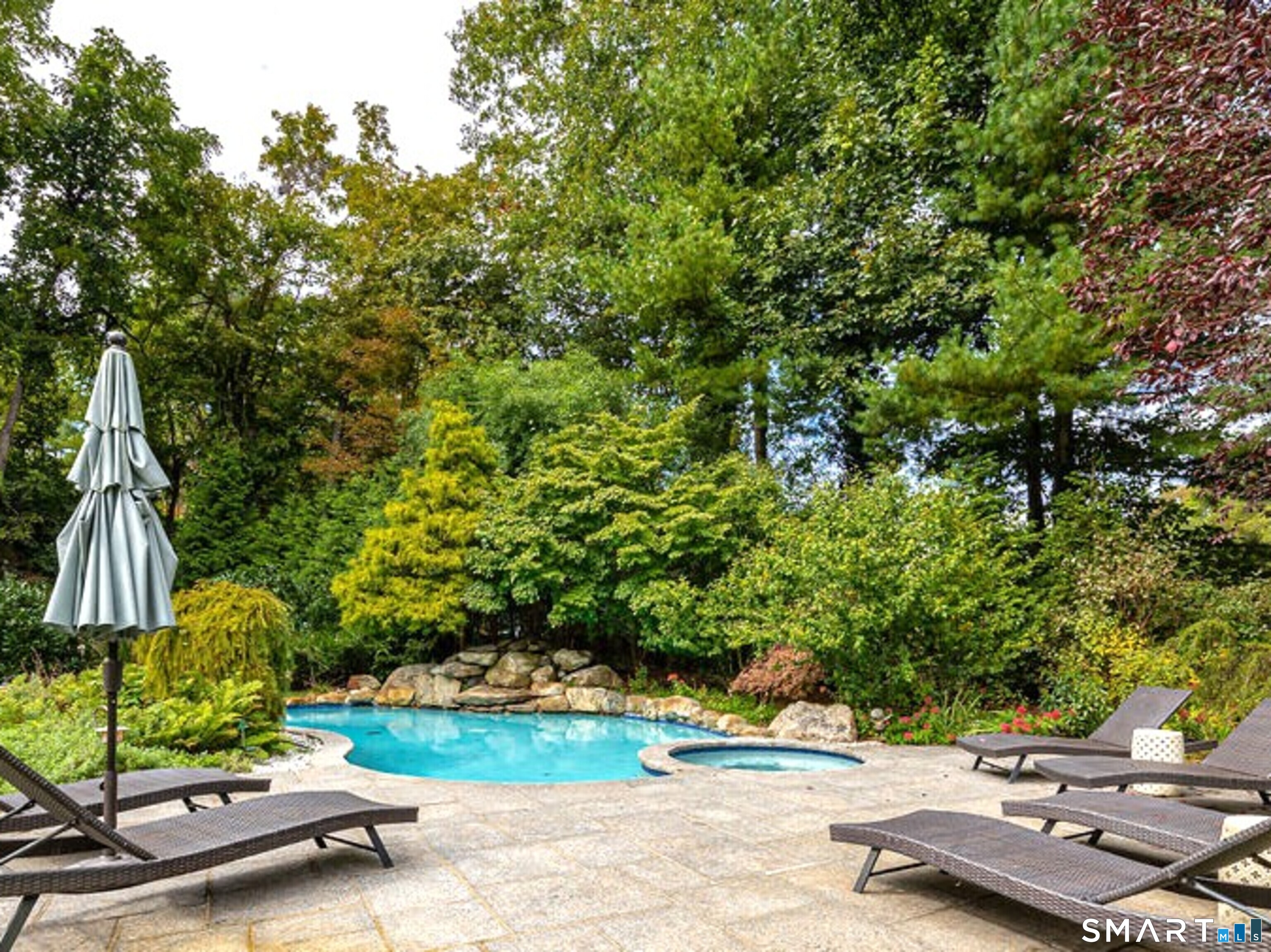 64 Huckleberry Hollow Stamford CT 06903