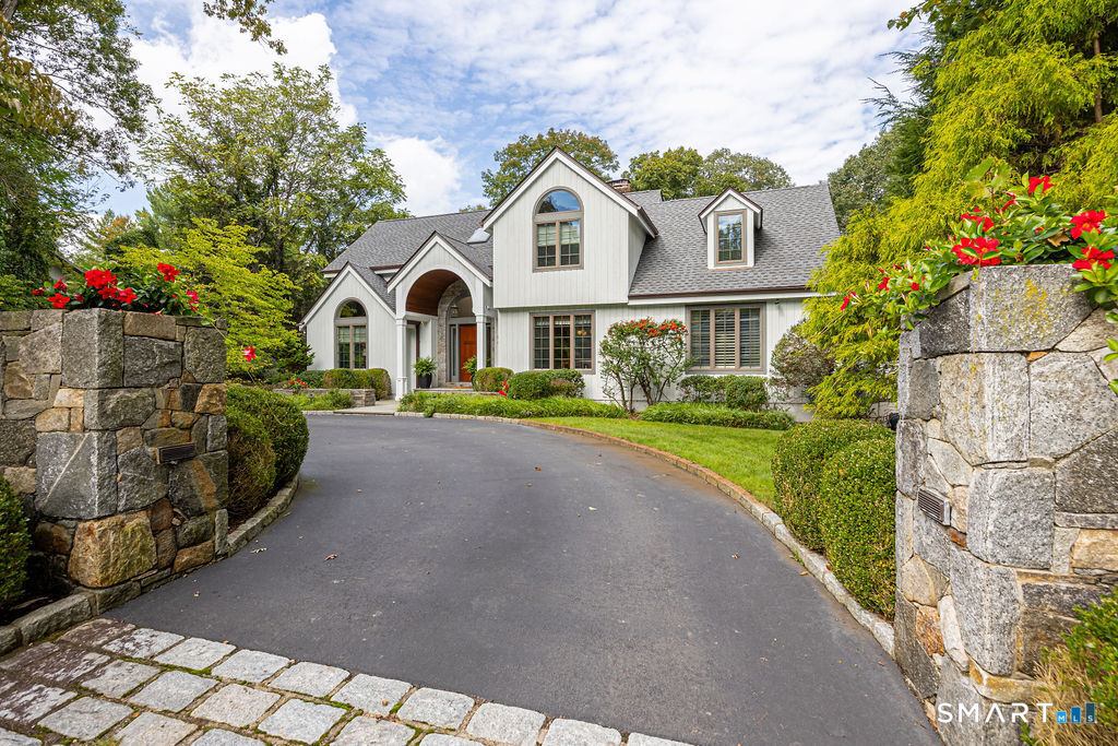 64 Huckleberry Hollow Stamford CT 06903