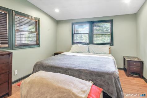 12 Crestwood Road Ansonia CT 06401