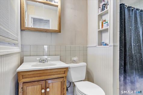 12 Crestwood Road Ansonia CT 06401
