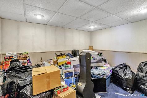 12 Crestwood Road Ansonia CT 06401