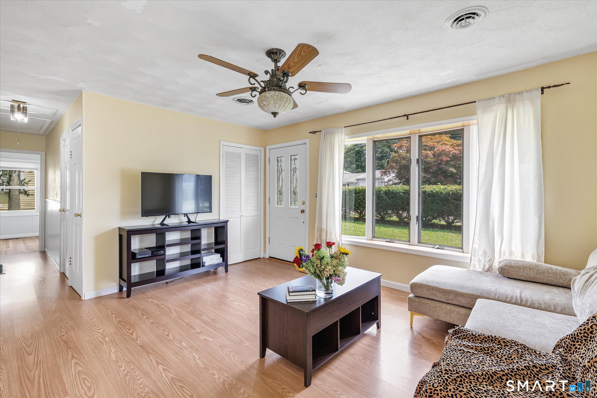 12 Crestwood Road Ansonia CT 06401