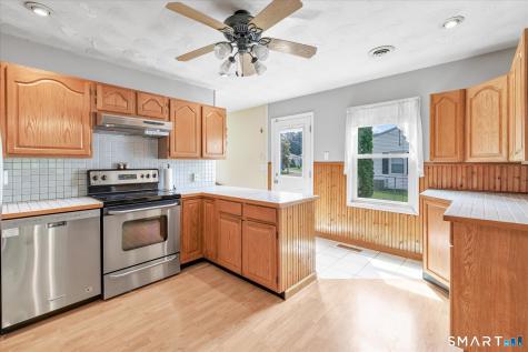 12 Crestwood Road Ansonia CT 06401