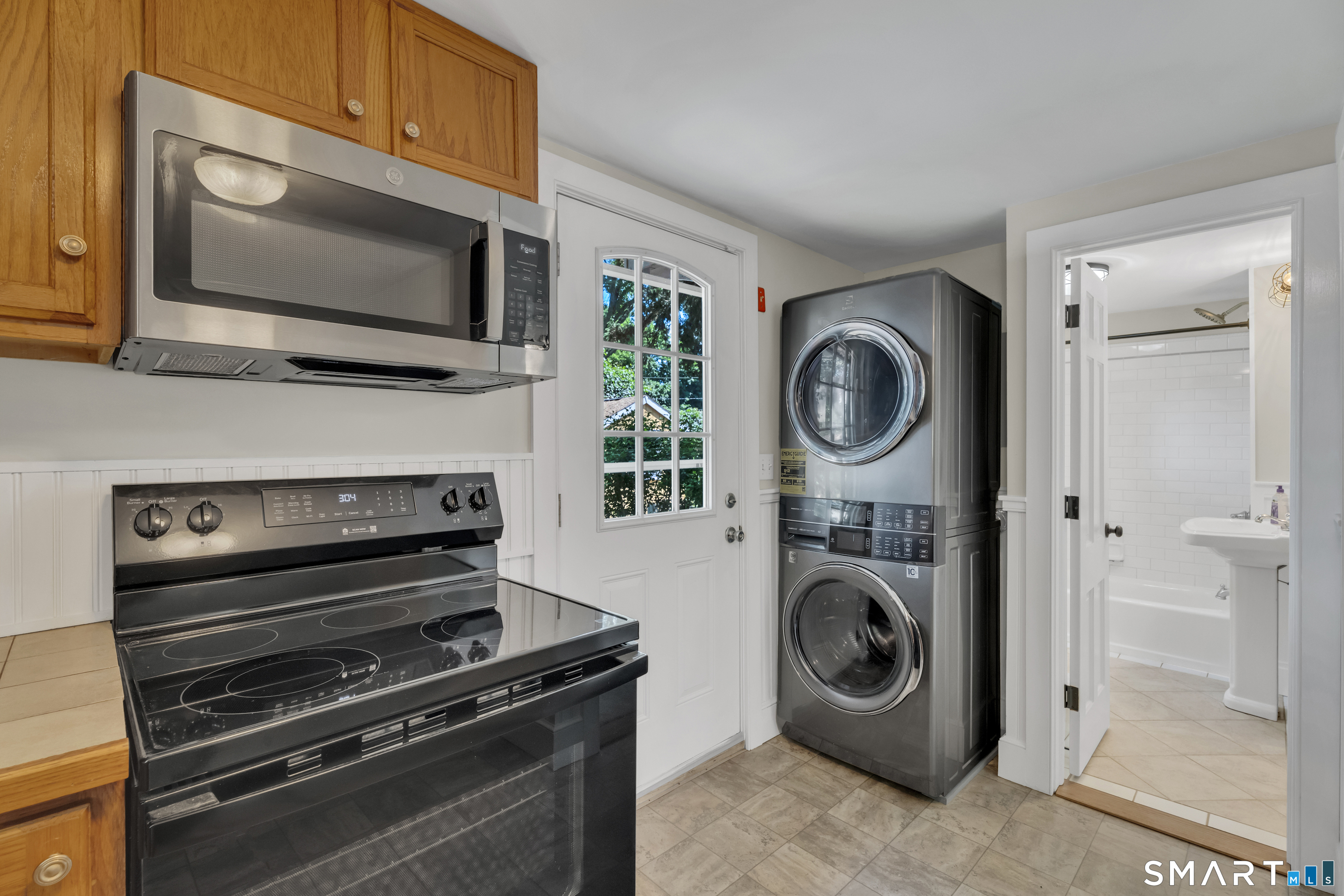 34 Sunset Avenue Old Saybrook CT 06475