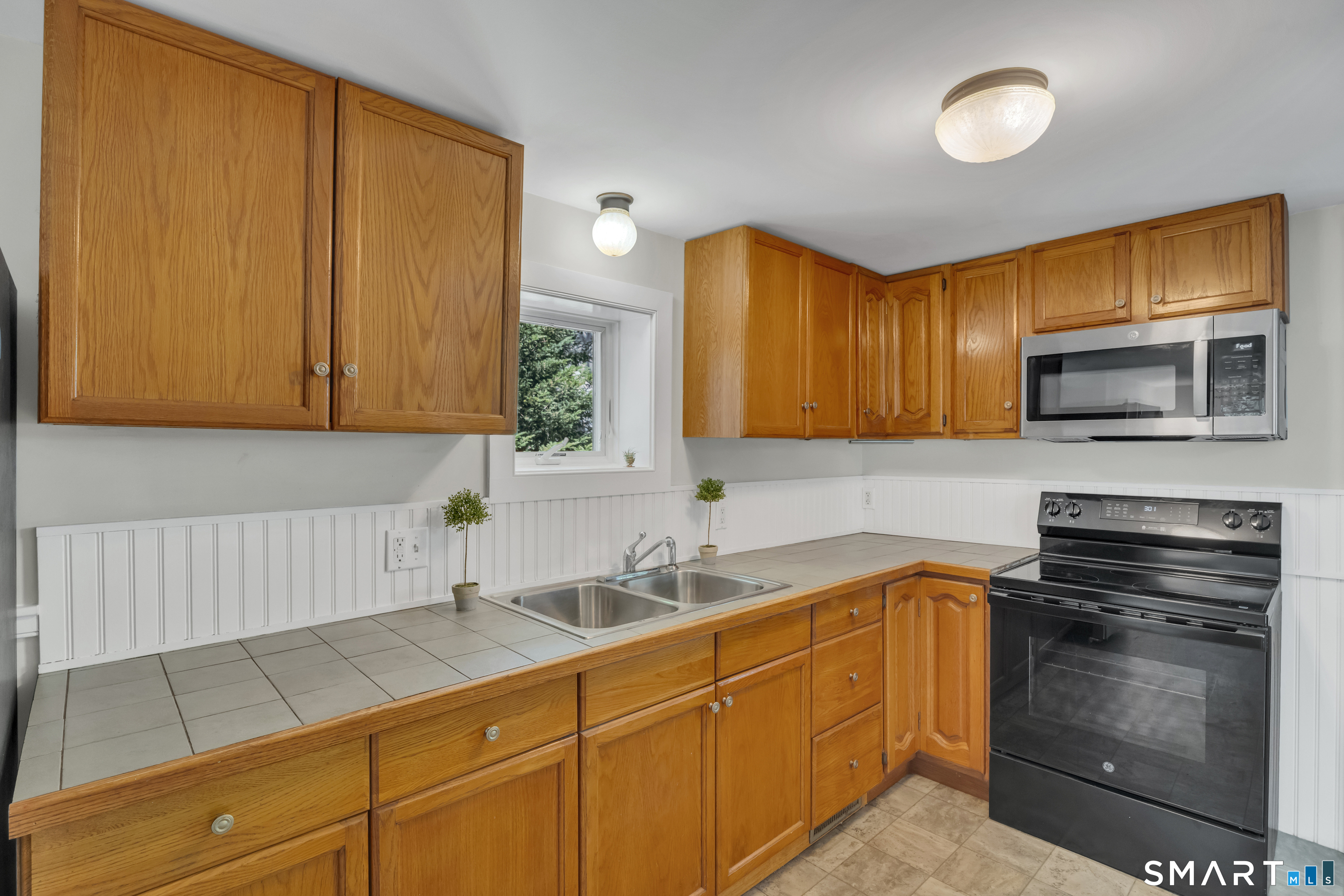 34 Sunset Avenue Old Saybrook CT 06475