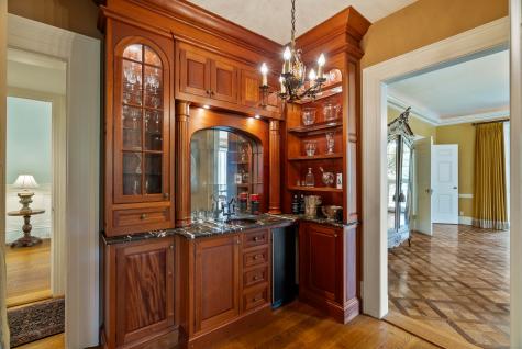 11 Mountain Spring Road Farmington CT 06032