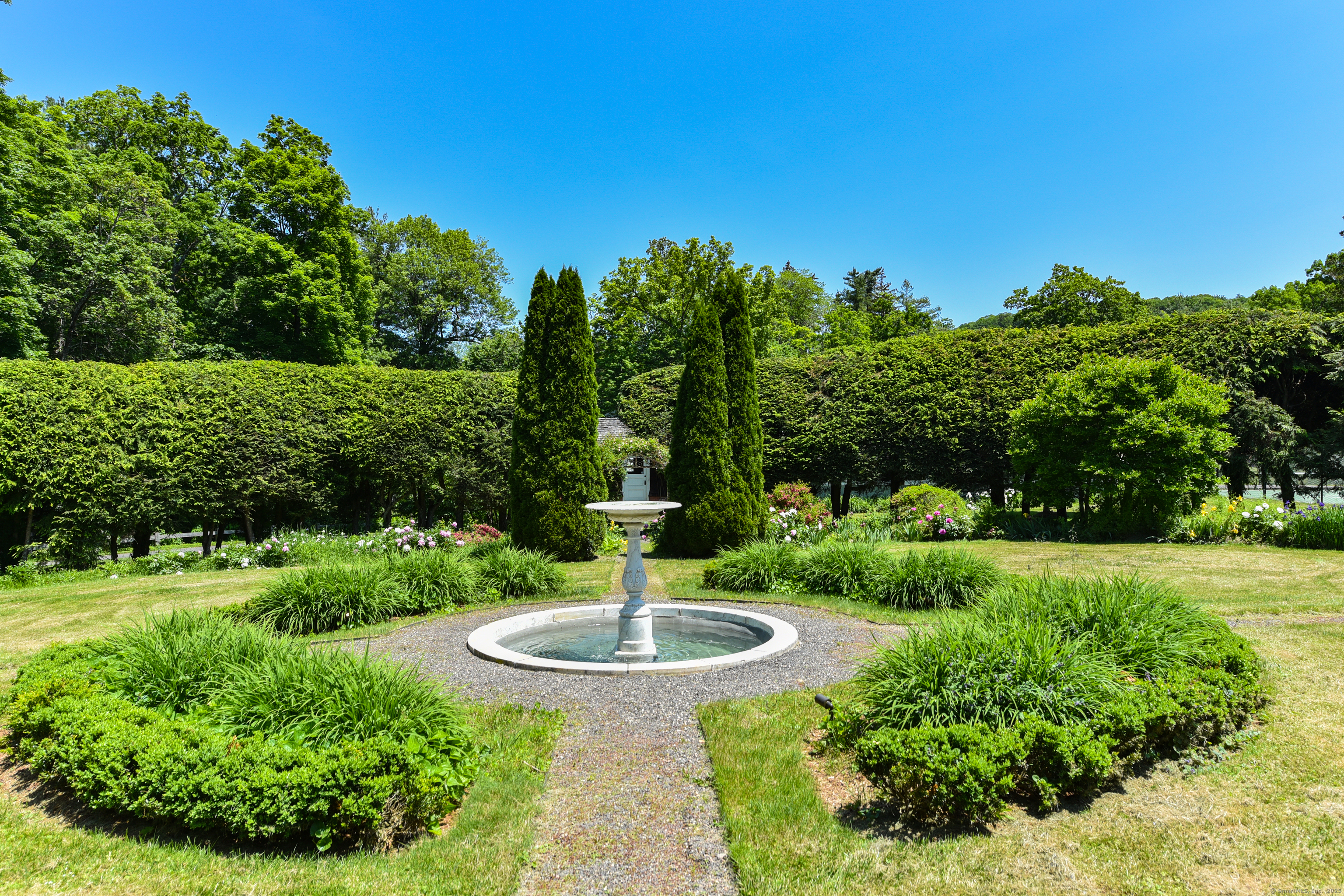 11 Mountain Spring Road Farmington CT 06032