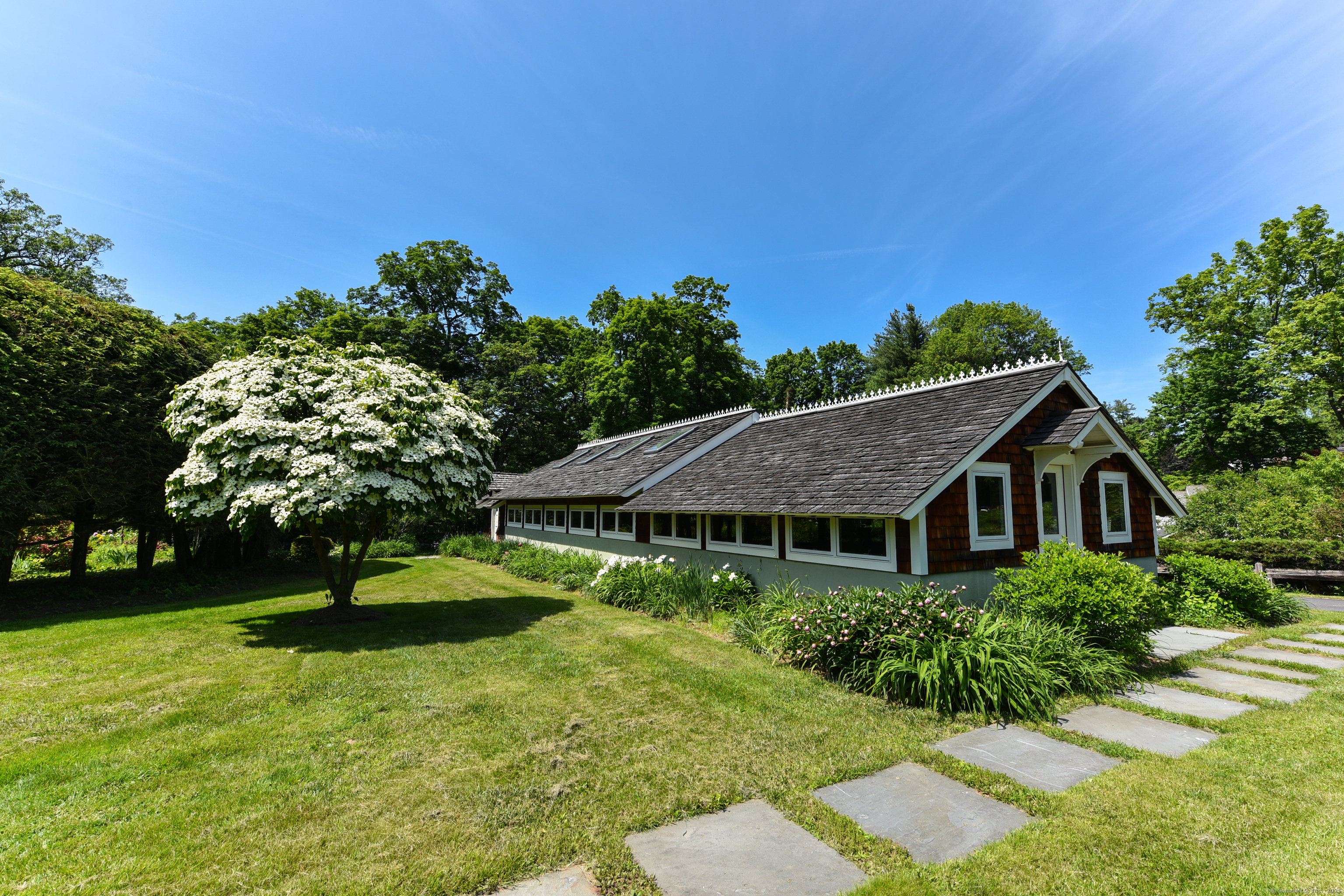 11 Mountain Spring Road Farmington CT 06032