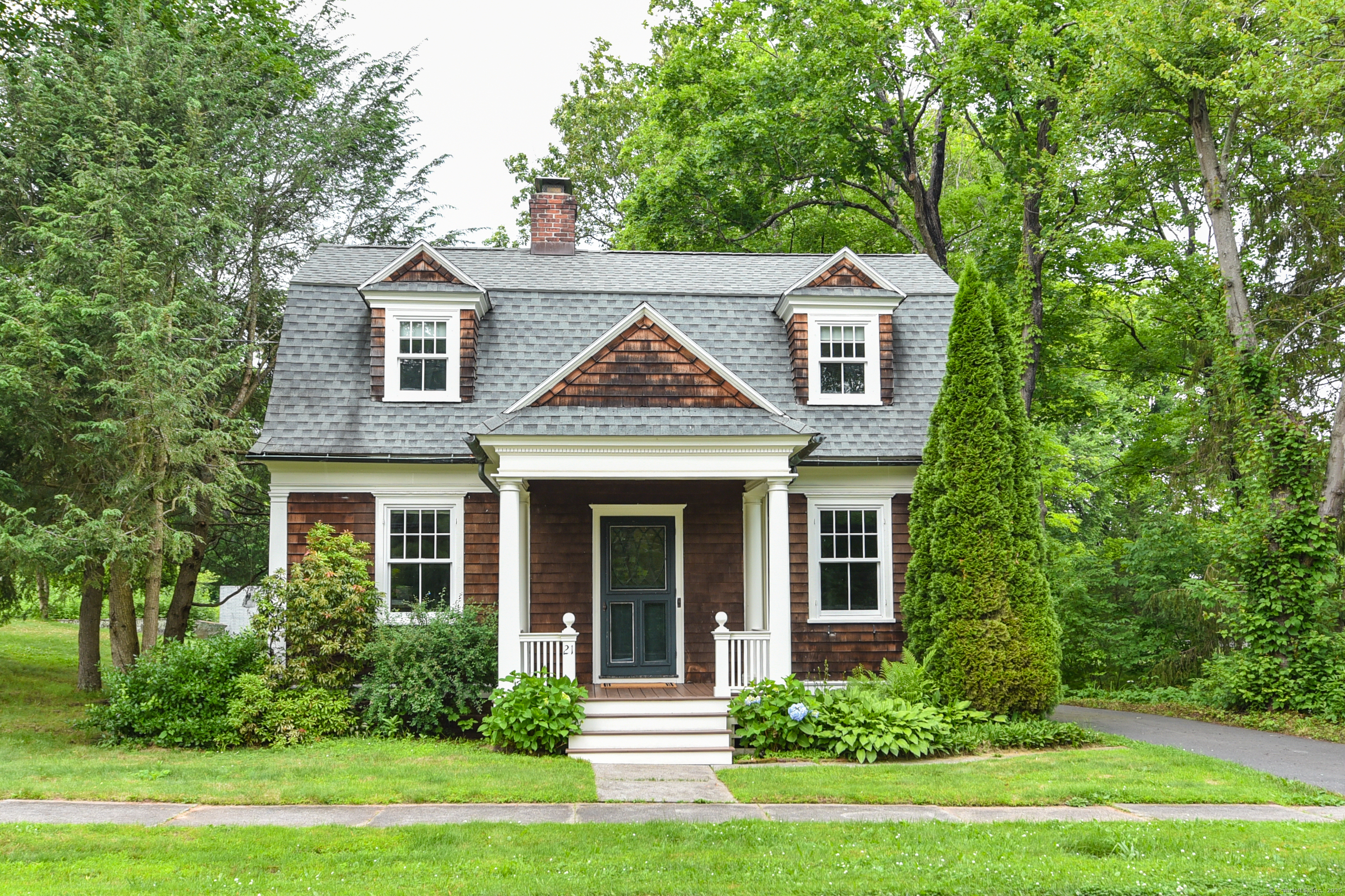 11 Mountain Spring Road Farmington CT 06032