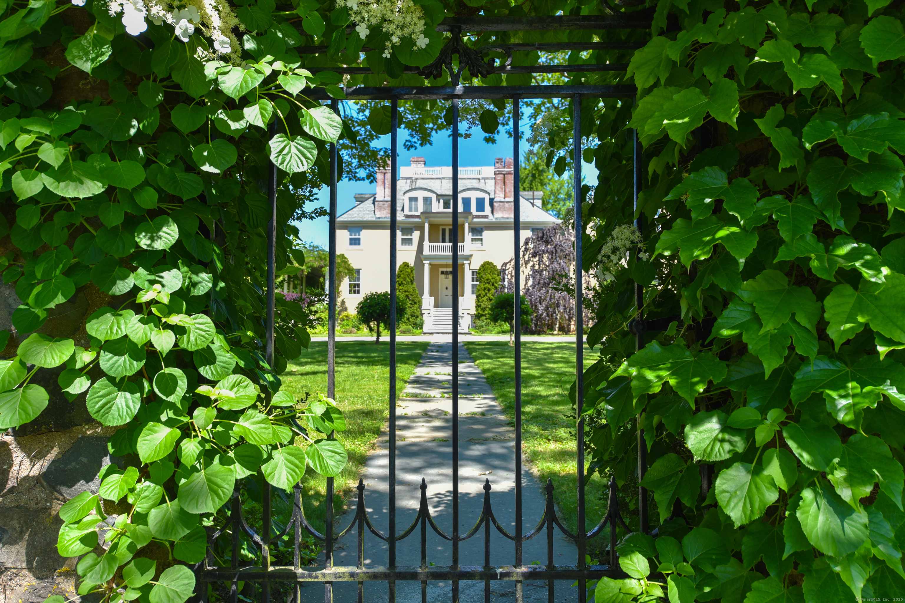 11 Mountain Spring Road Farmington CT 06032