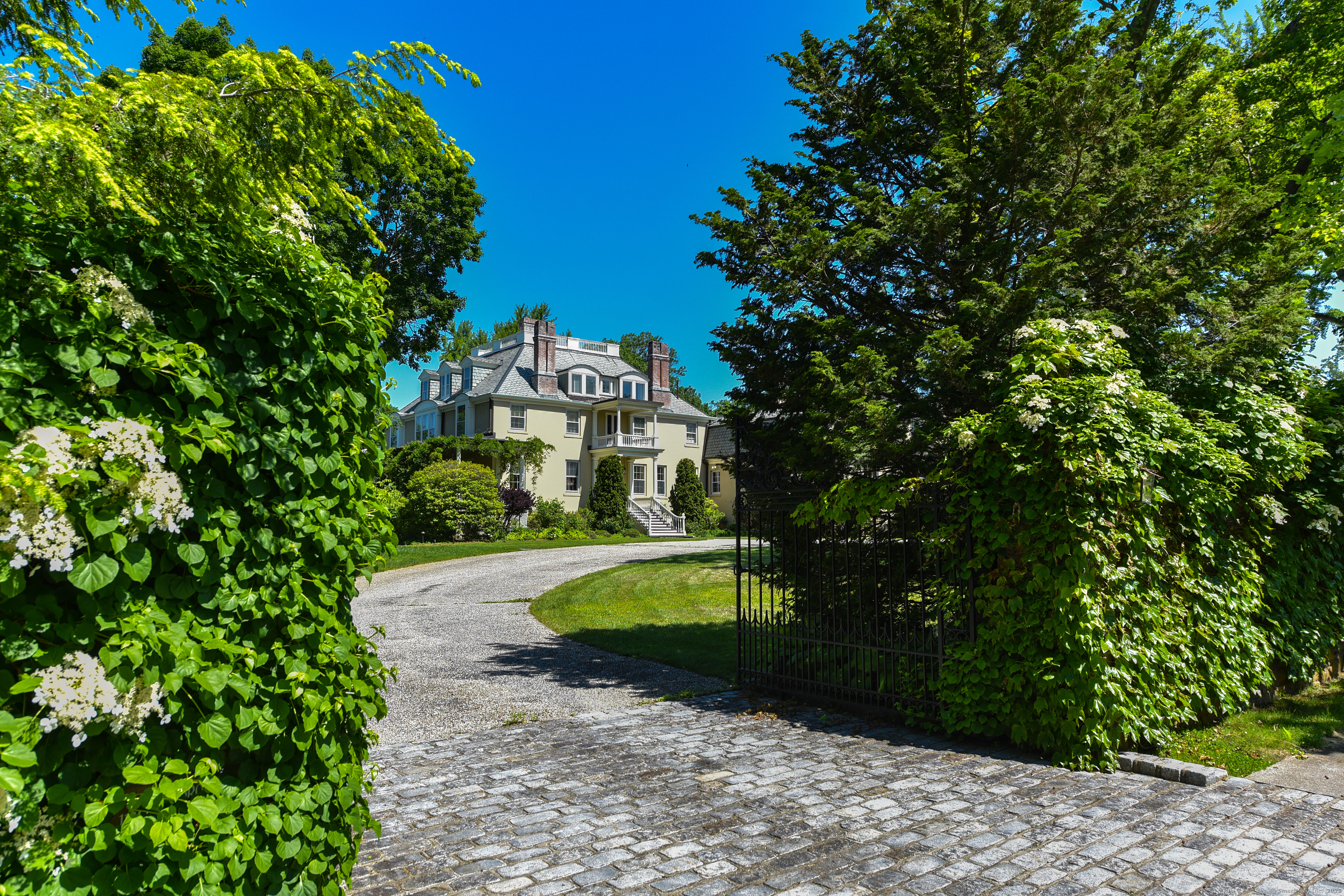 11 Mountain Spring Road Farmington CT 06032