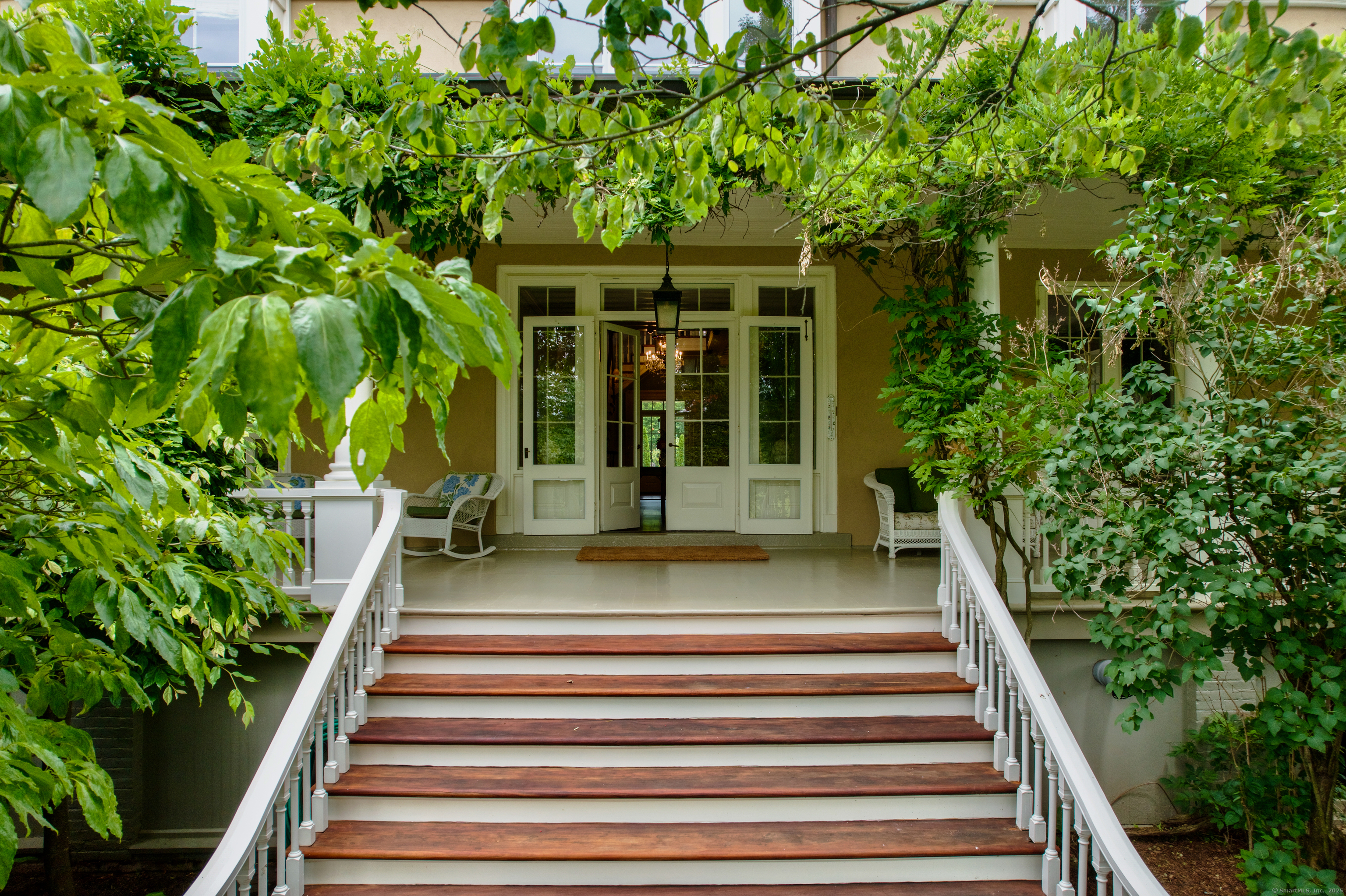 11 Mountain Spring Road Farmington CT 06032