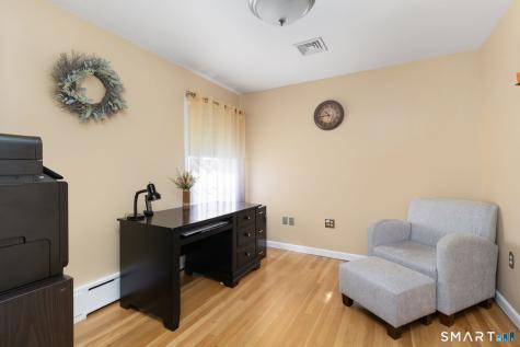 266 Heritage Road Putnam CT 06260