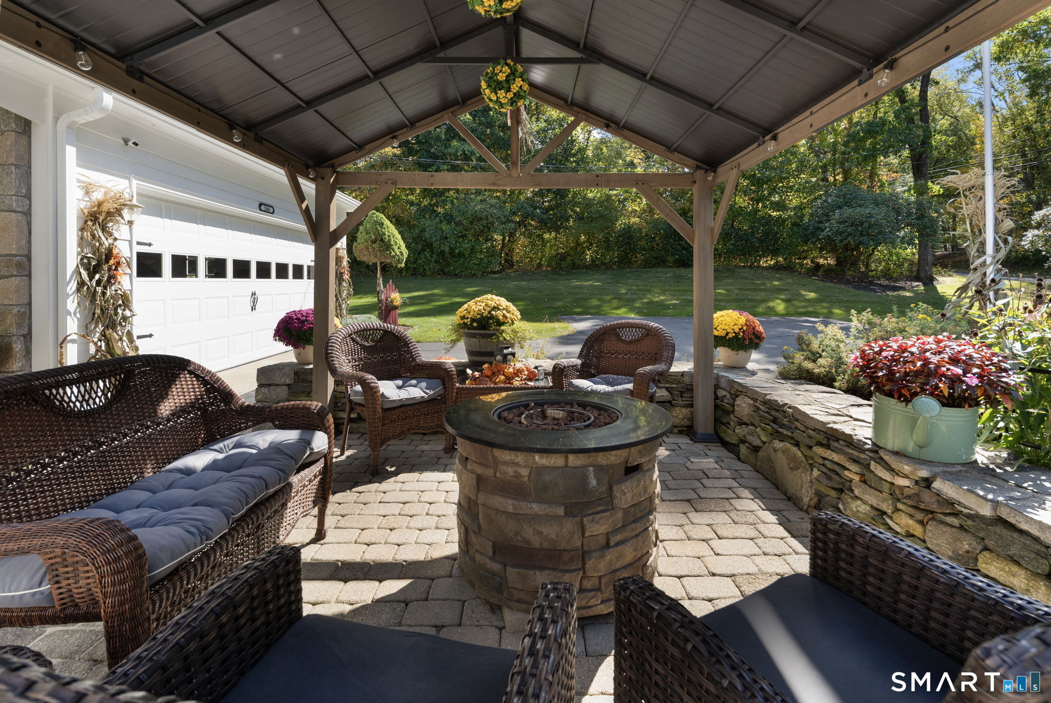 266 Heritage Road Putnam CT 06260