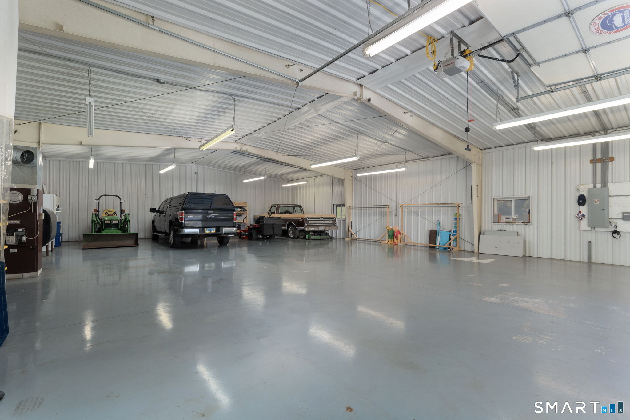 266 Heritage Road Putnam CT 06260