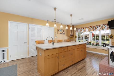 266 Heritage Road Putnam CT 06260