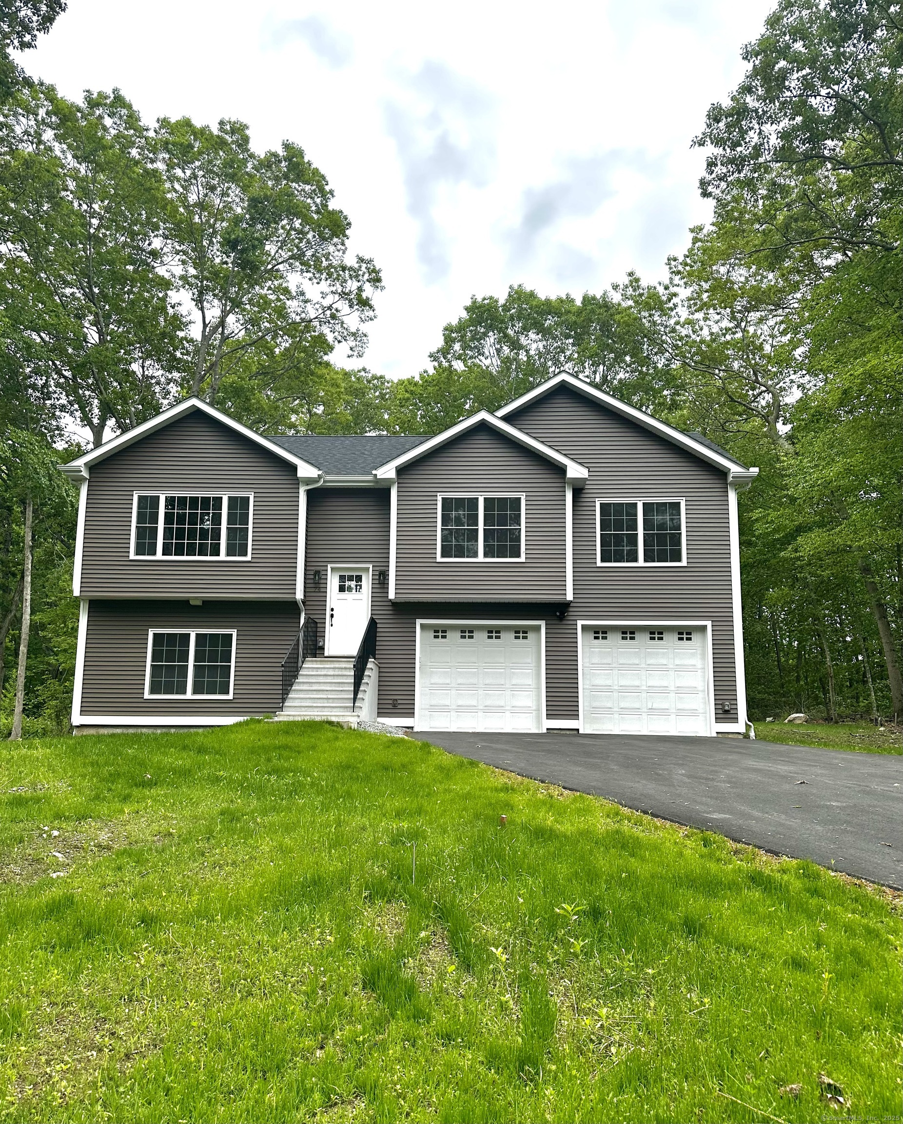 74 North Wawecus Hill Road Norwich CT 06360