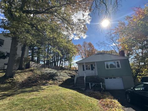 10 Carleton Street Greenwich CT 06830