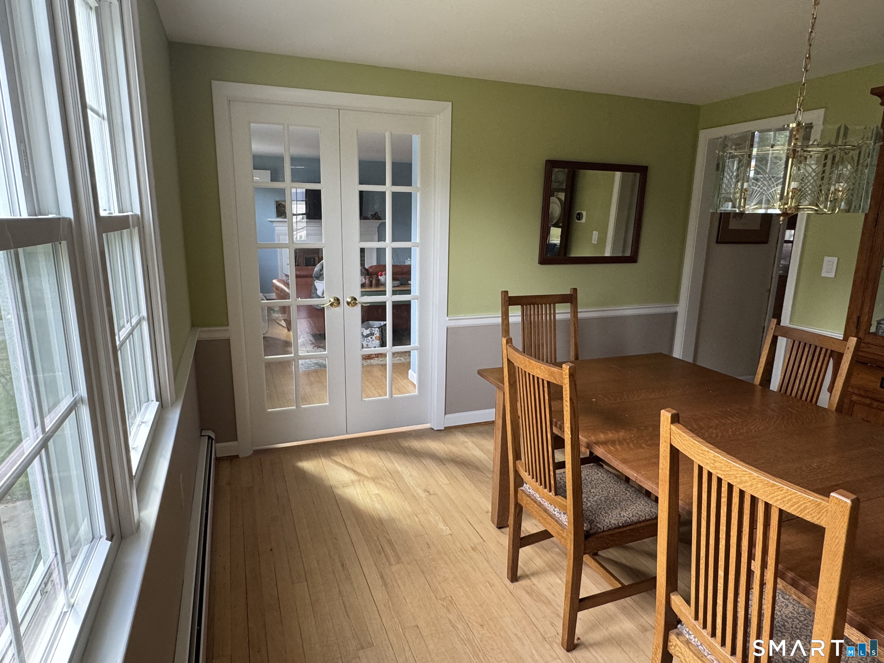 28 Crestwood Road Simsbury CT 06070
