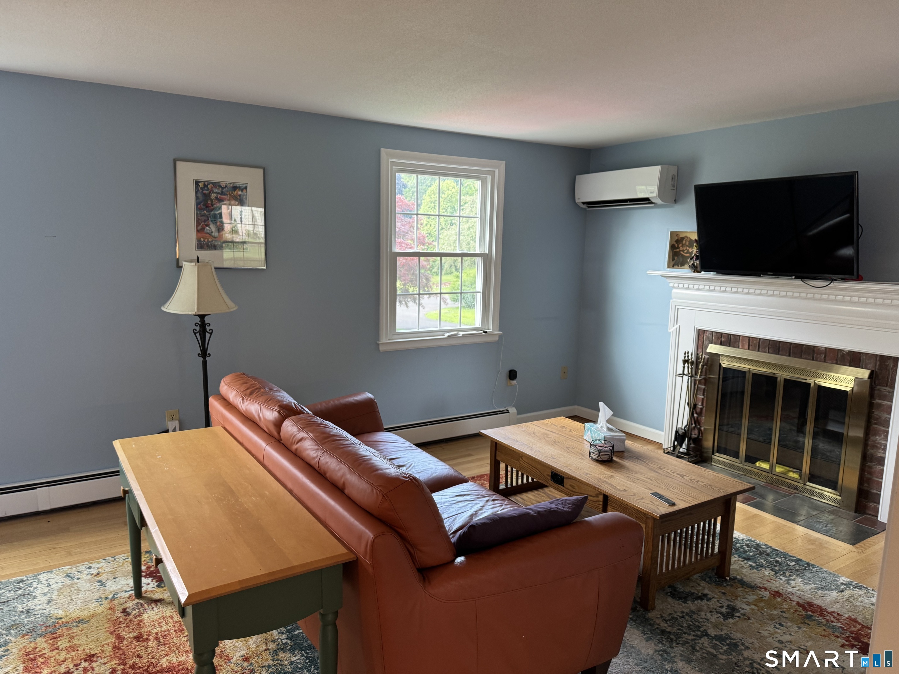 28 Crestwood Road Simsbury CT 06070
