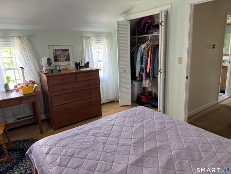28 Crestwood Road Simsbury CT 06070