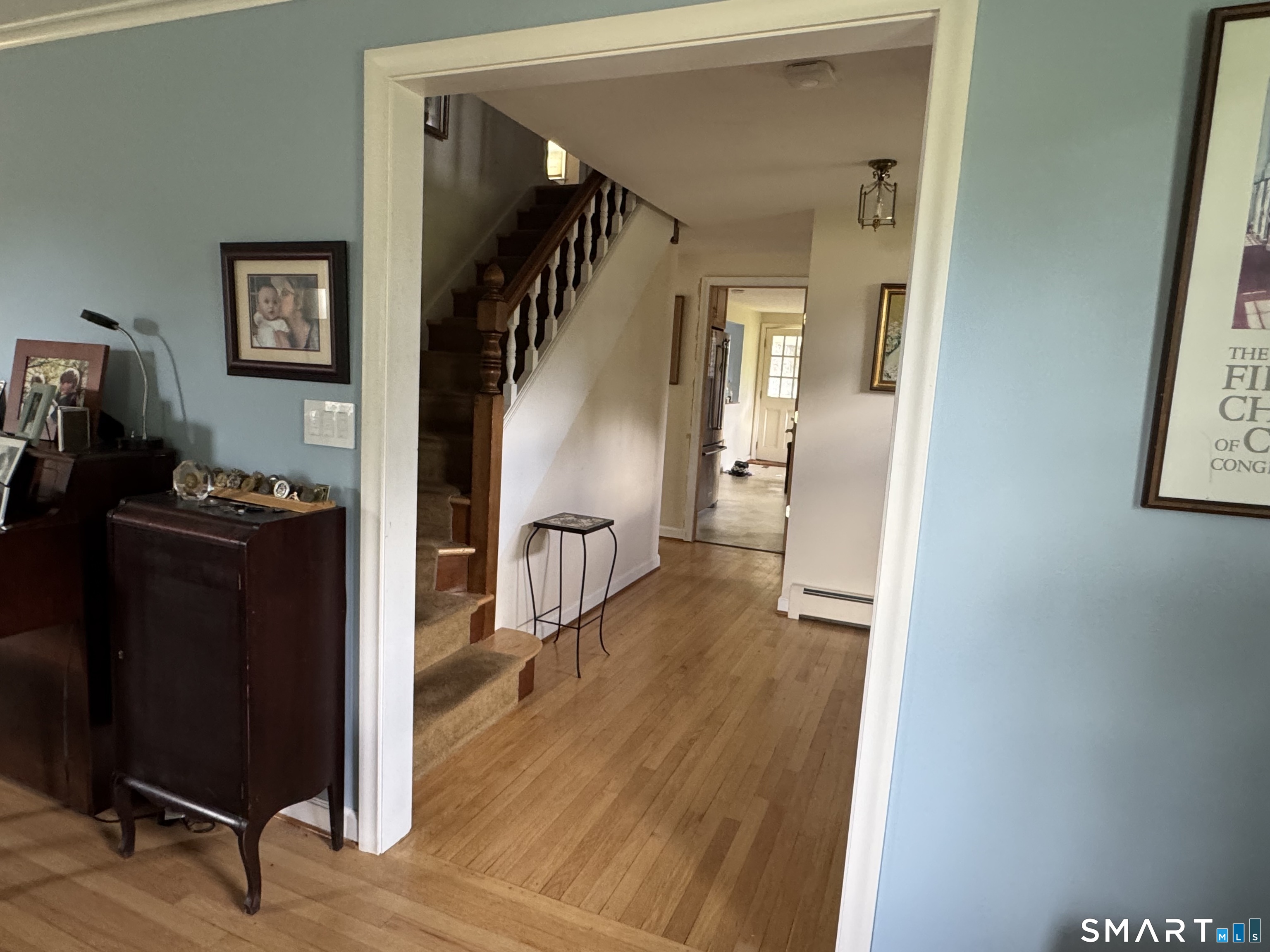 28 Crestwood Road Simsbury CT 06070