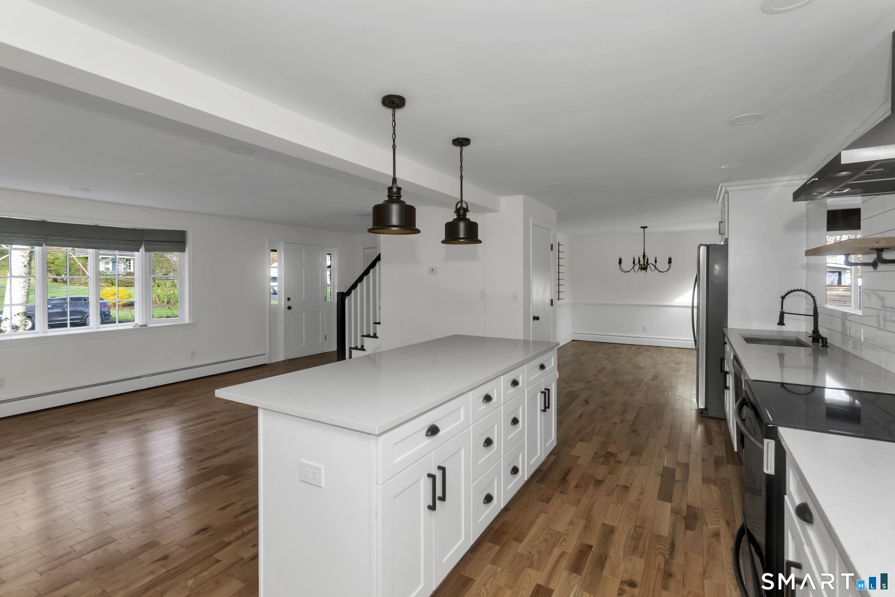 33 Imperial Drive South Windsor CT 06074