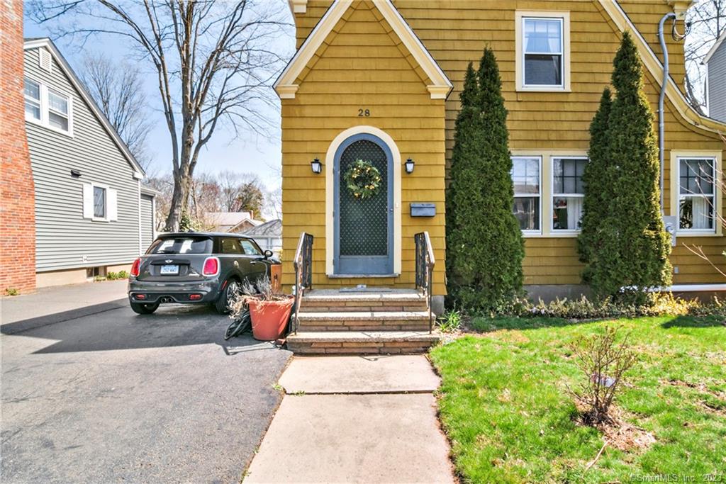 28 Cortland Street West Hartford CT 06110