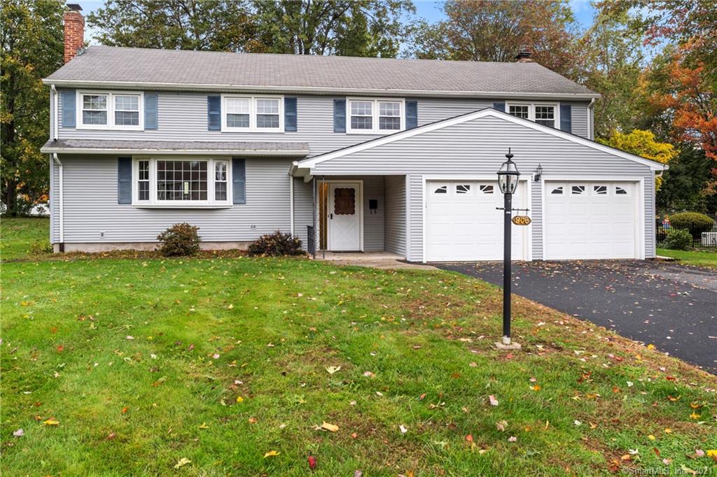 906 Cloverdale Circle Wethersfield CT 06109