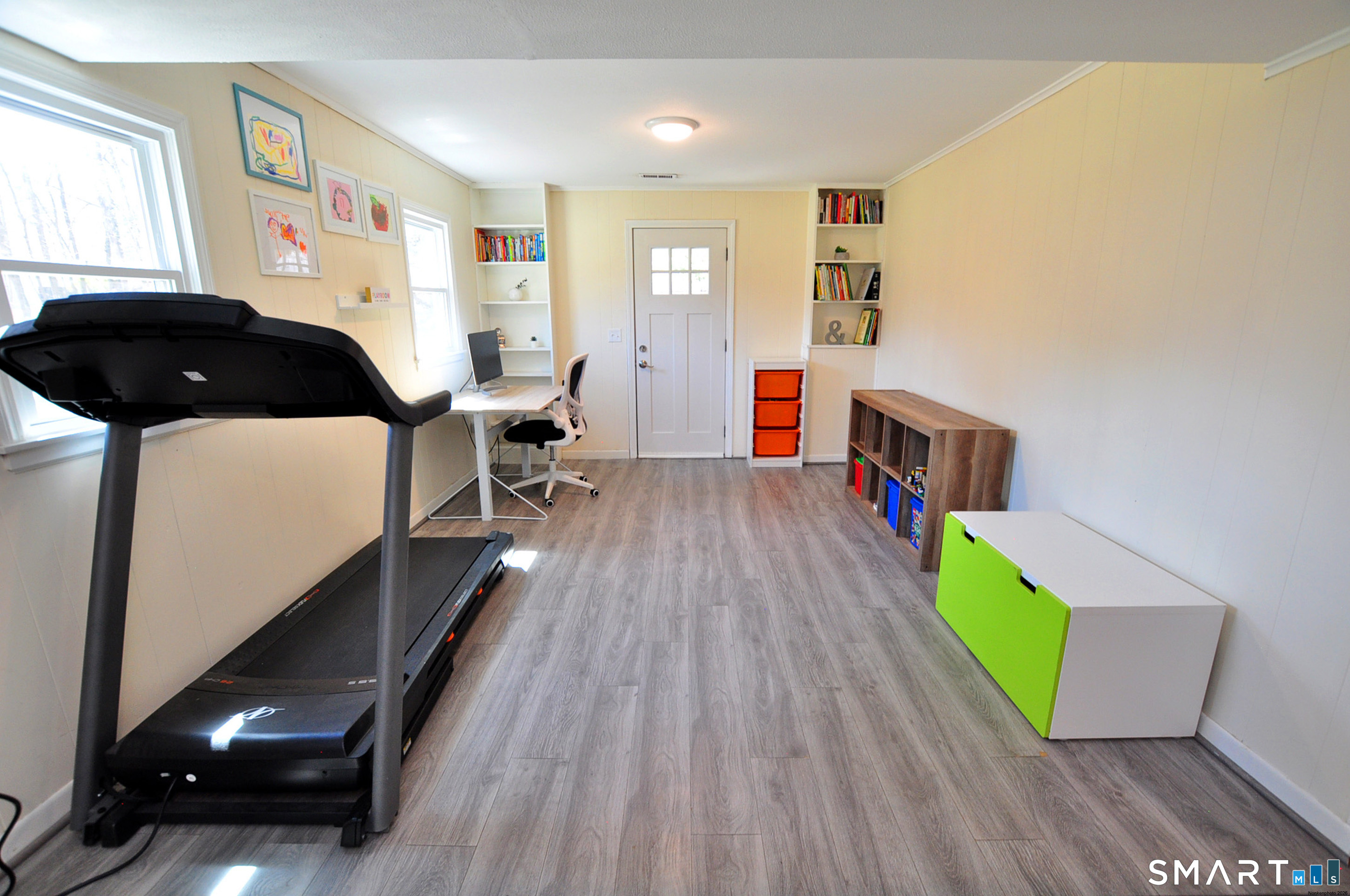 33 Chestnut Hill Road Simsbury CT 06070