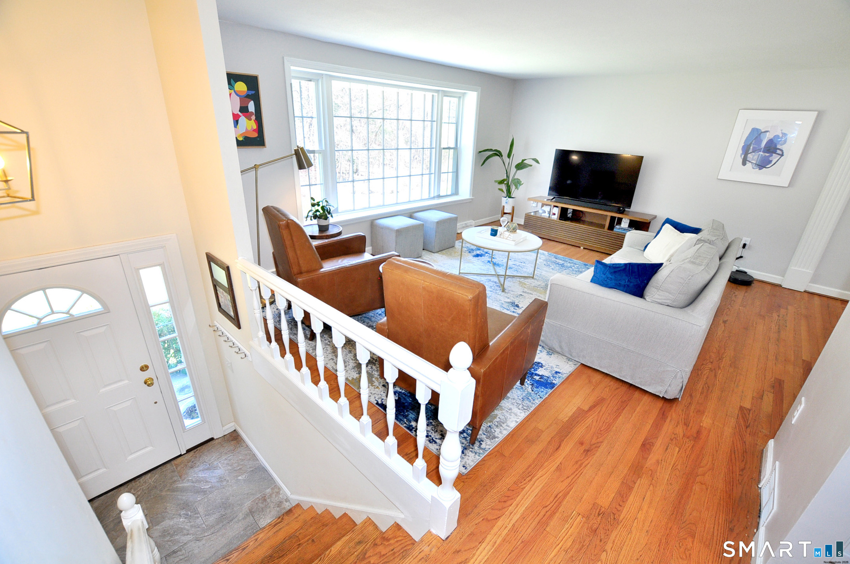 33 Chestnut Hill Road Simsbury CT 06070