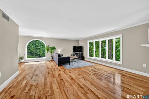 39 Bear Mountain Road New Fairfield CT 06812