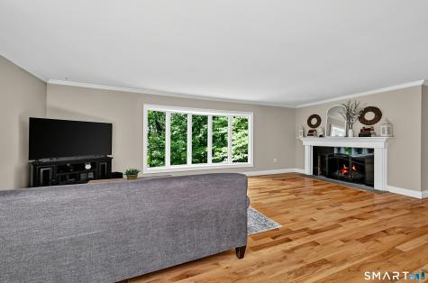 39 Bear Mountain Road New Fairfield CT 06812