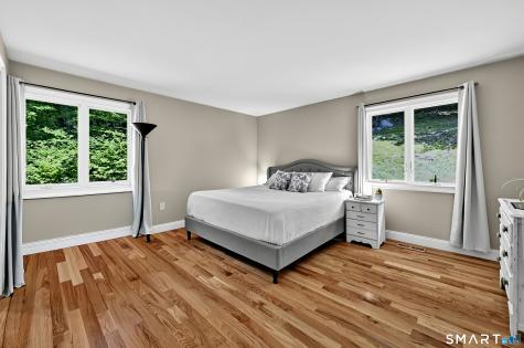 39 Bear Mountain Road New Fairfield CT 06812